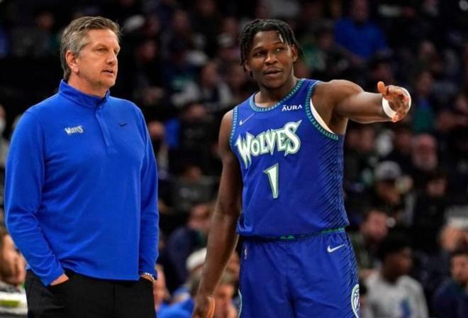 因伤缺席的 因伤缺席的