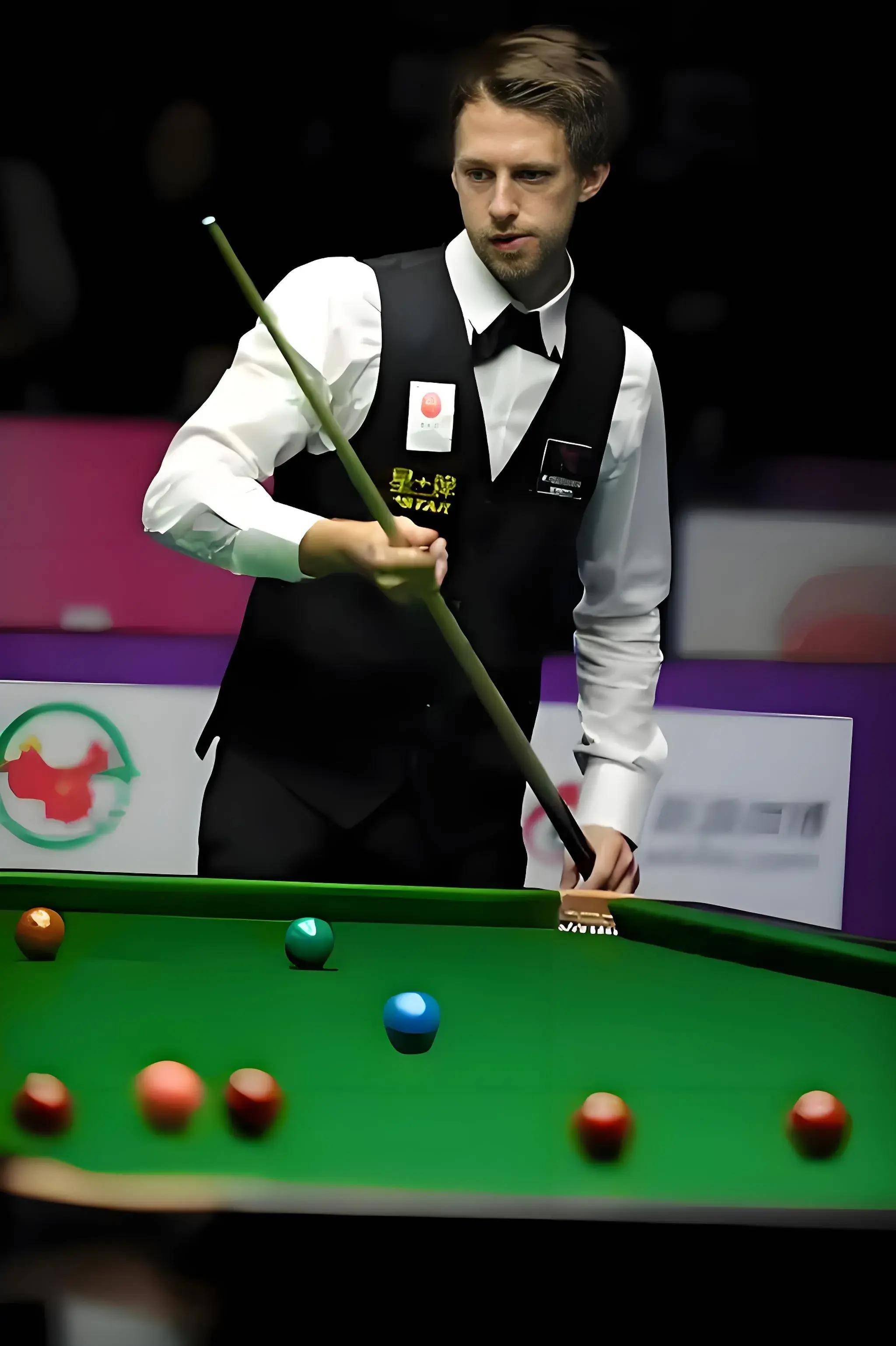 纸面上的天 纸面上的天