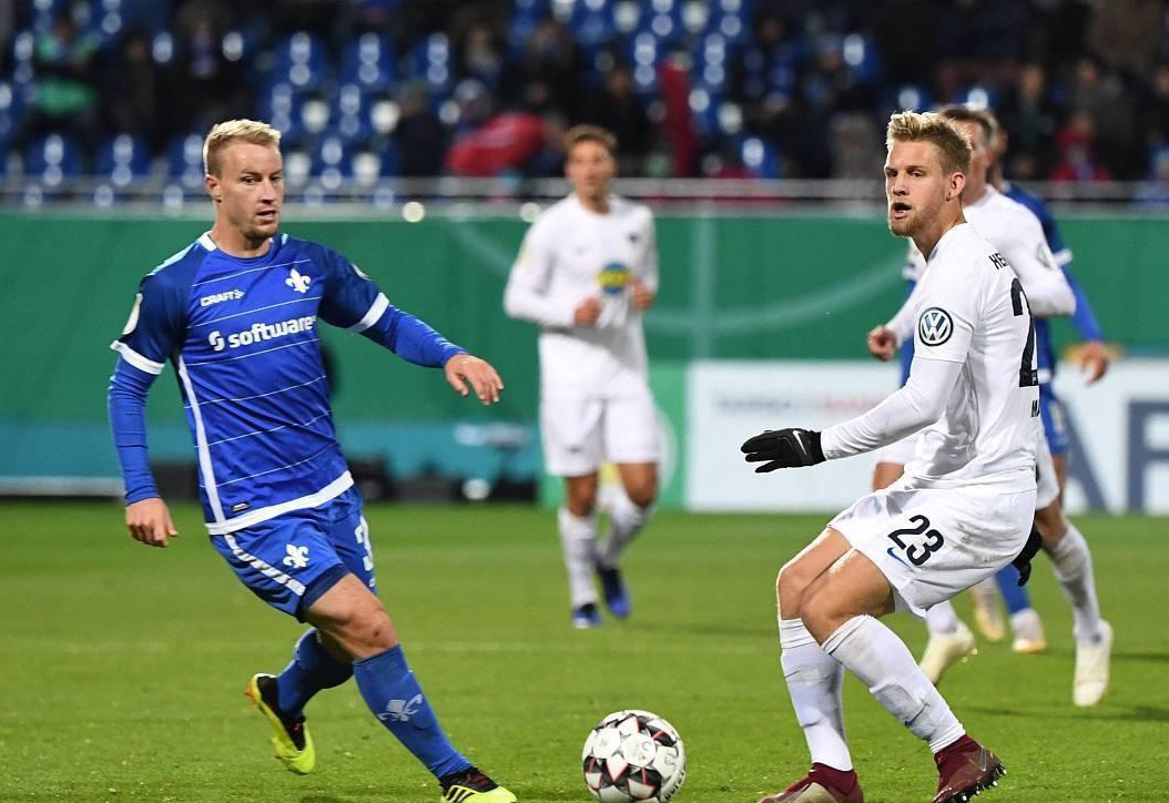 不败战绩彰 不败战绩彰